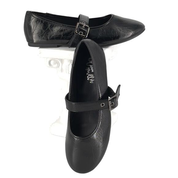 Olivia Miller Mary Jane Ballet Flats Unembellished Style 6.5 Glossy Black Crinkl - Picture 1 of 15